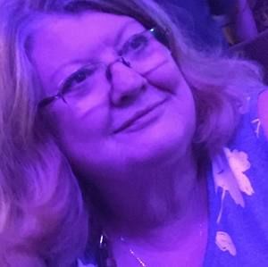 Meet your Posher, Renee